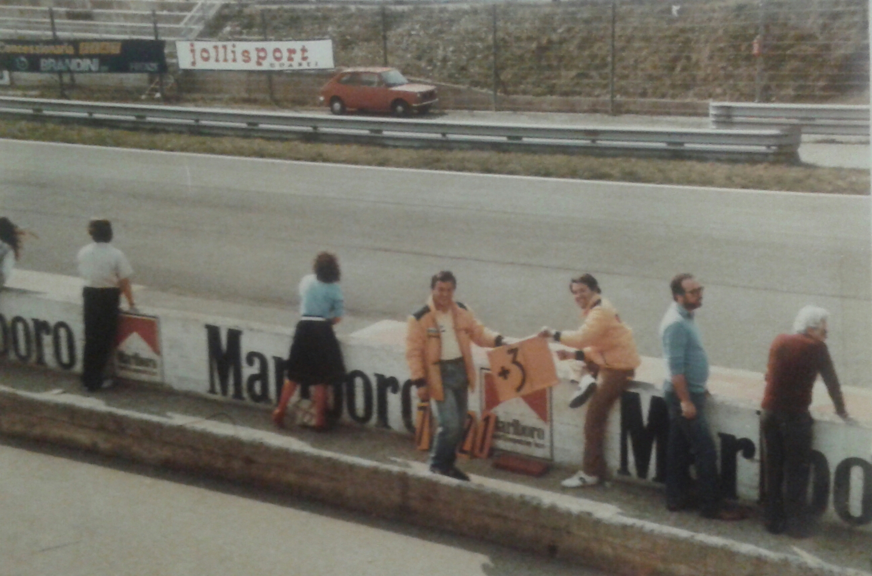 Altra foto storica di una corsa di moto da noi preparata